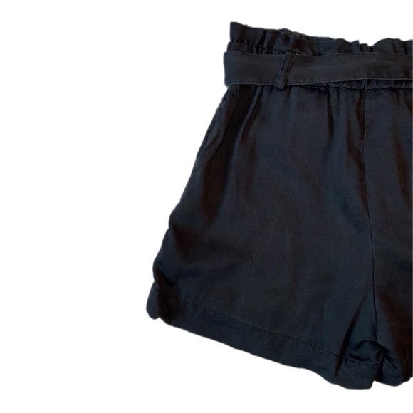 H&M Black High-Waist Tie Shorts - Picture 6 of 8